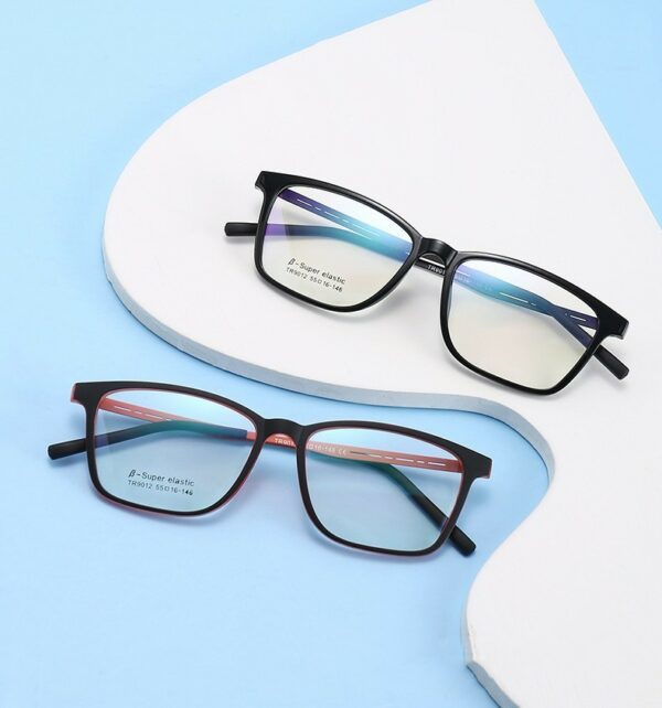 lunettes loupes de lecture